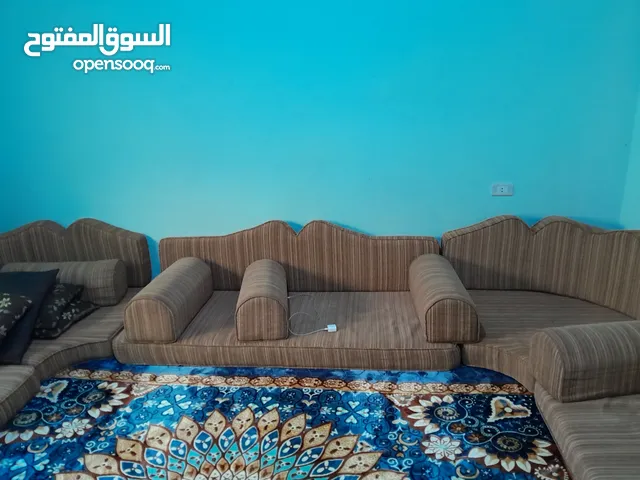 مجلس عربي مستعمل نظيف