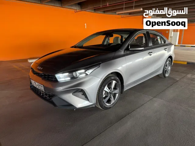 2023 كيا سيراتو LX
