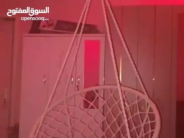 مرجوحه عش العصفور مستخدم قليل معه سلسلة مترتين بسعر 25