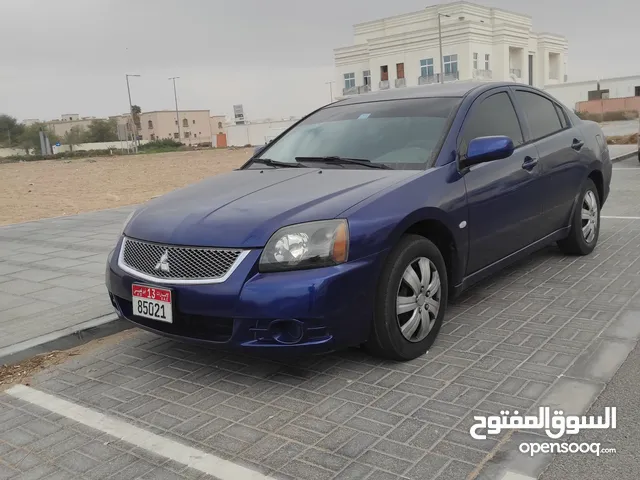 Mitsubishi Galant 2010