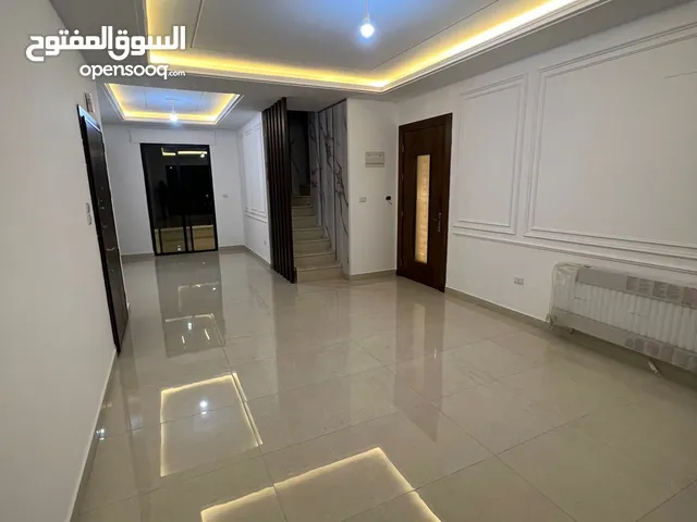 180 m2 4 Bedrooms Apartments for Sale in Amman Jubaiha