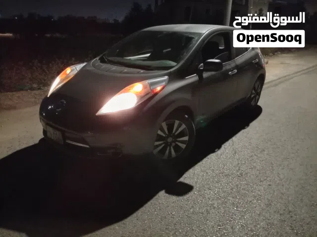 2015, نيسان, ليف, SL