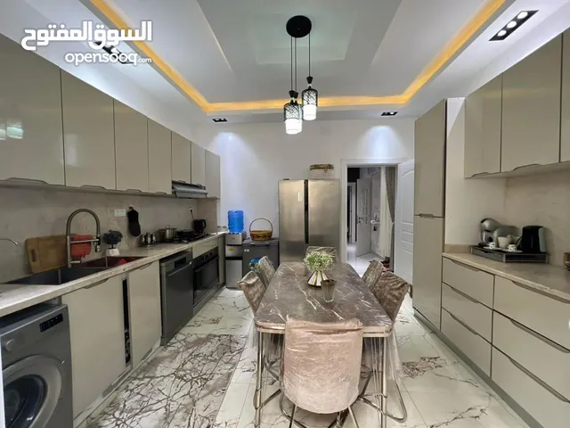 310 m2 3 Bedrooms Apartments for Sale in Benghazi Al-Sayeda A'esha