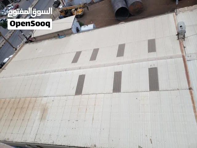 هنجر تجاري جاهز مع الحوش للإيجار بالكامل في دار سلم للمزيد من التفاصيل التواصل معنا عبر الوتس اب