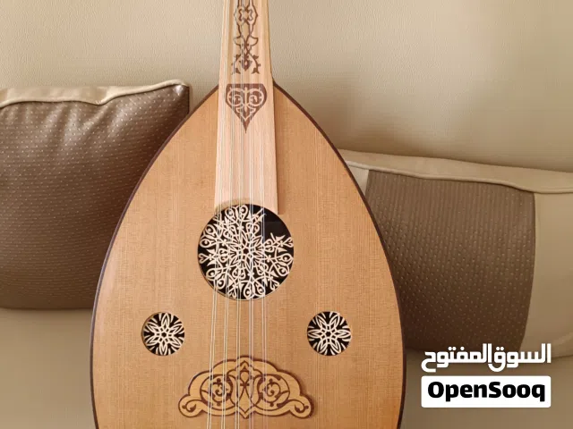 للبيع عود مصري صناعة سمير حميدو