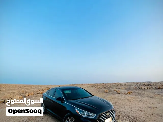 Hyundai sonata 2018 SE model