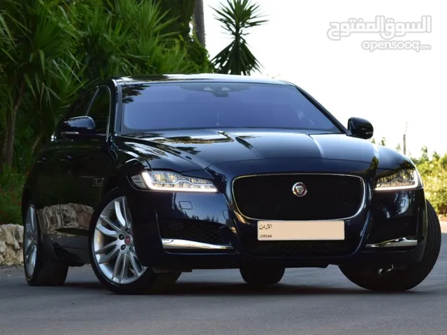 Jaguar XF portfolio 2016