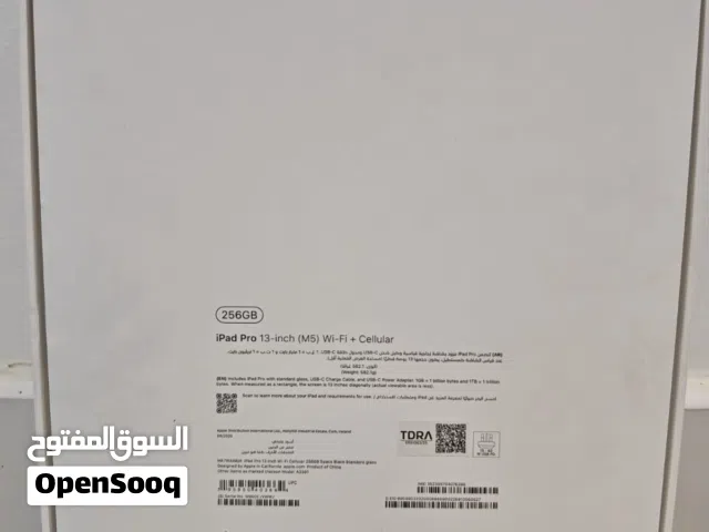 New Ipad pro 13 inch  M5 wifi+ cellular