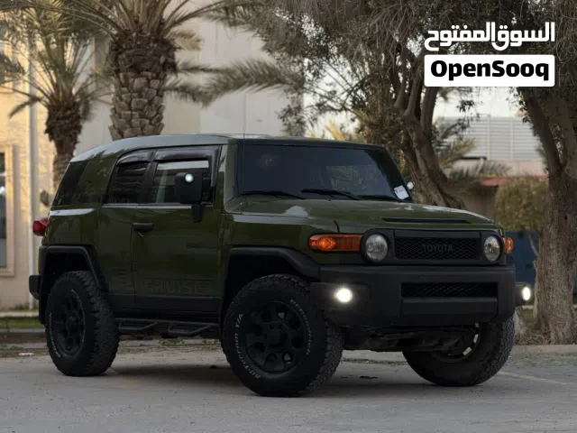 Used Toyota FJ in Tripoli