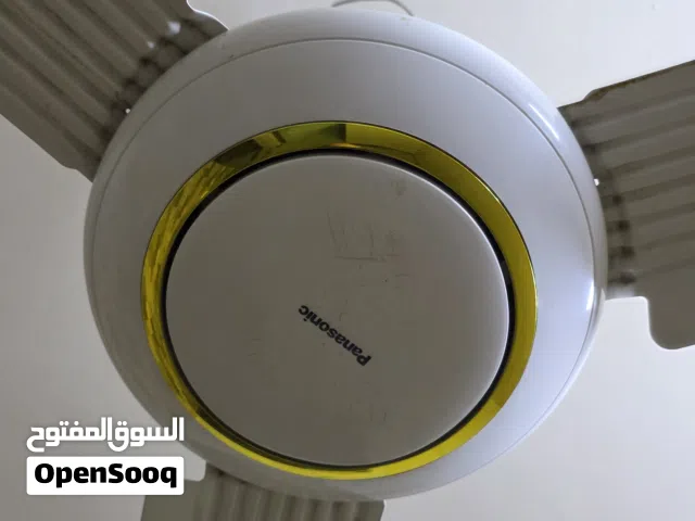 مراوح سقفية + مروحة جدارية