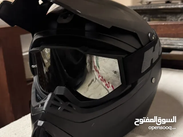 Helmet and googles for motorbikes