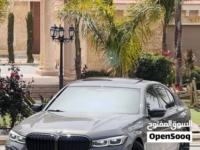انظف حبة بالبلاد صلاة النبي BMW 745e دهان الشركة  420hp