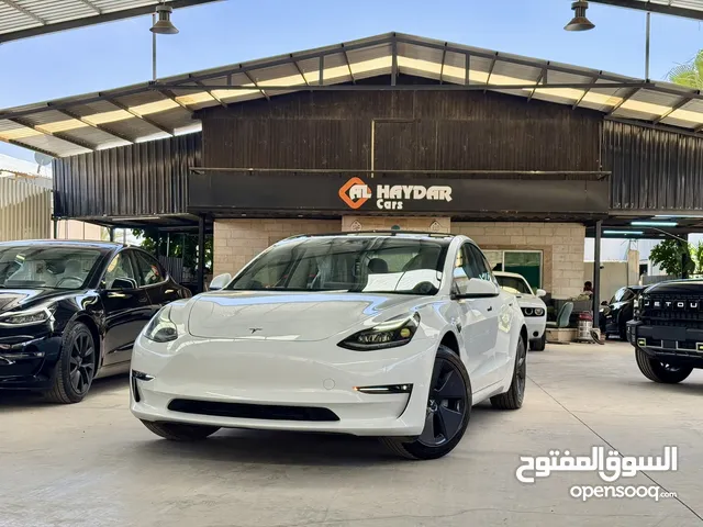 Tesla Model 3 ( Standard Plus ) 2023 , عداد 7000 كم فقط زيرو ، فحص كامل 7 جيد ، ايرباج مغلق