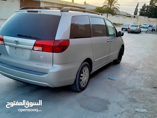 New Toyota Sienna in Tripoli