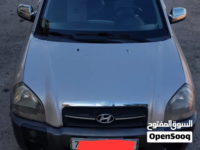 2006 Hyundai Tucson Standard