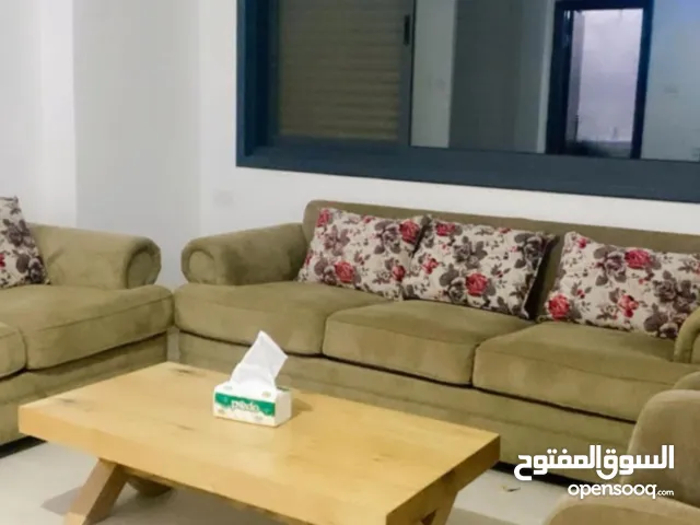 140 m2 3 Bedrooms Apartments for Rent in Ramallah and Al-Bireh Sathi Marhaba