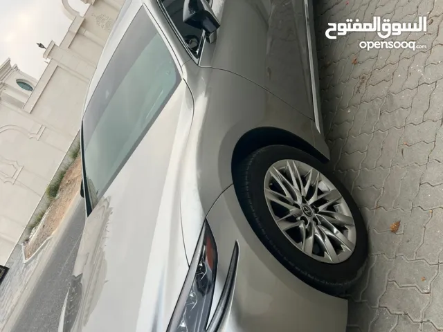 Used Lexus LS in Fujairah