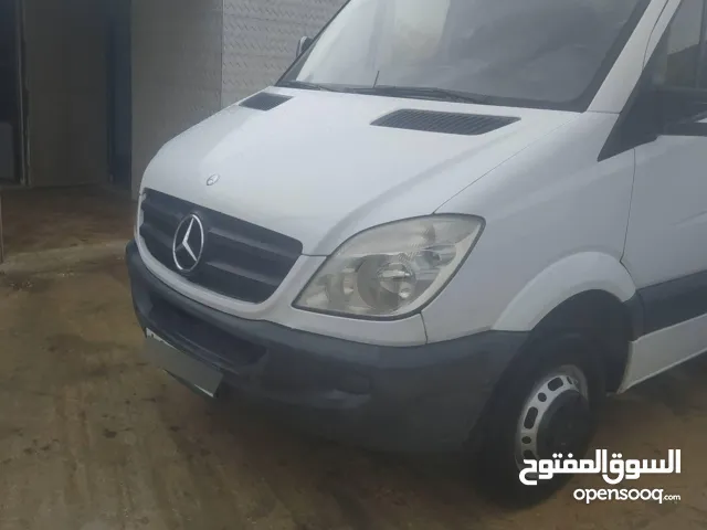 مرسيدس 515 للبيع والبدل