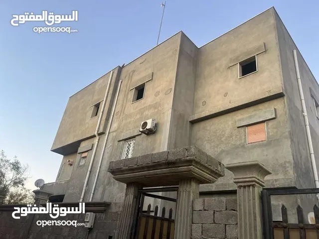 700 m2 3 Bedrooms Townhouse for Sale in Tripoli Ain Zara