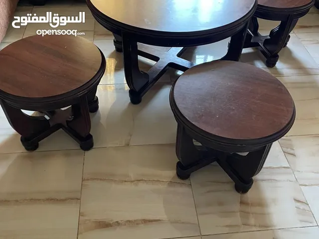 طاولات ضيوف