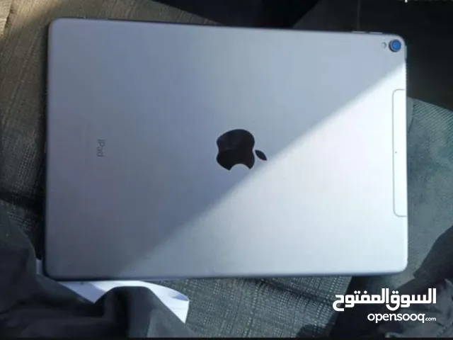 ايباد برو 2017 حالته ممتازة جدا جدا