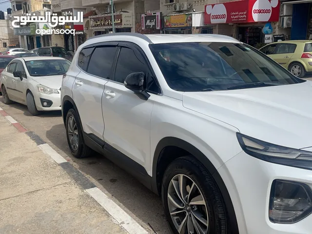 Hyundai Santa Fe Standard in Ramallah and Al-Bireh