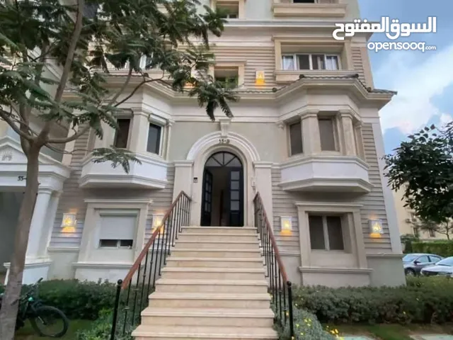160 m2 3 Bedrooms Apartments for Sale in Cairo Fifth Settlement