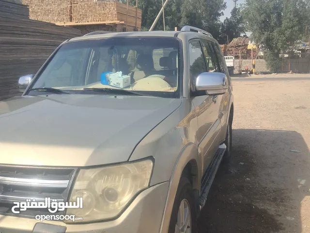 جيب باجيرو اصتندر وكاله نضيف جدا2008