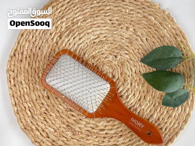 فرشاه شعر خشب