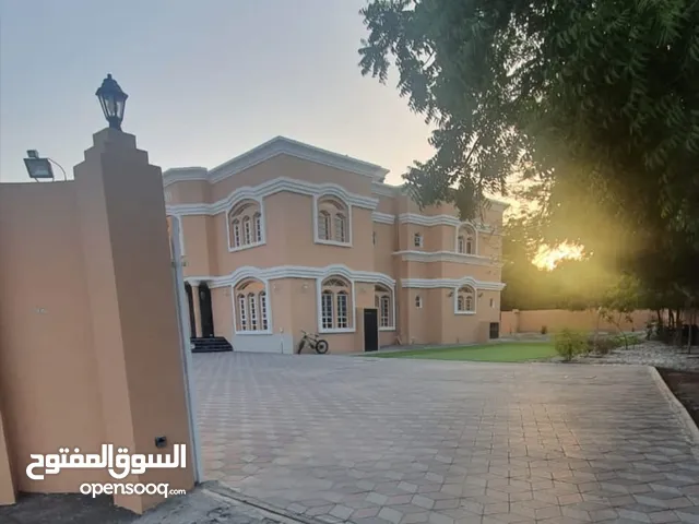 500 m2 More than 6 bedrooms Villa for Sale in Muscat Al-Hail