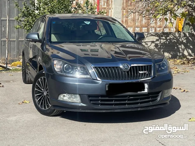 سكودا اوكتافيا رمش