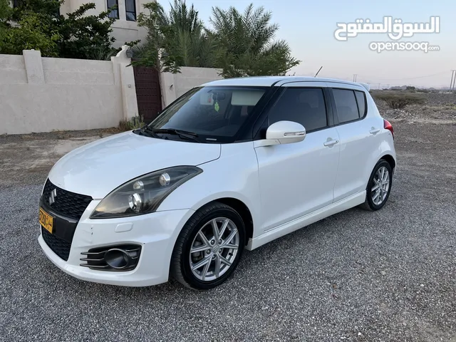 Used Suzuki Swift in Al Dakhiliya