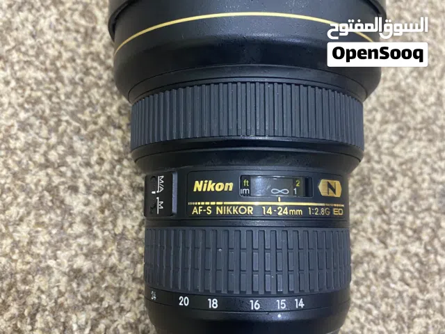 Nikon camera and leny