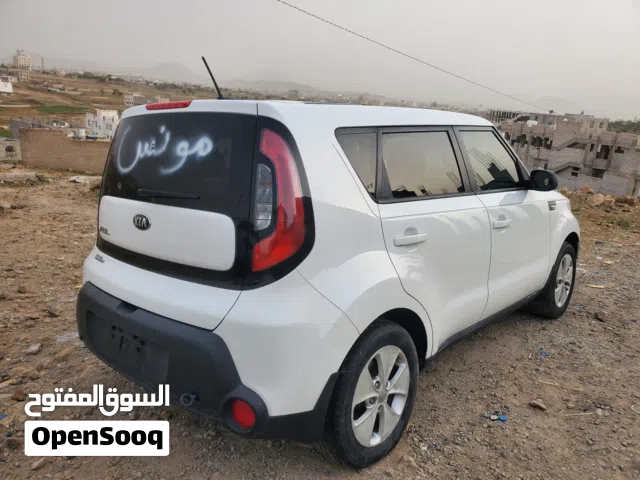 2014 كيا سول Standard