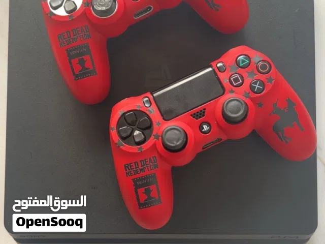 PlayStation 4 PlayStation for sale in Al Dakhiliya