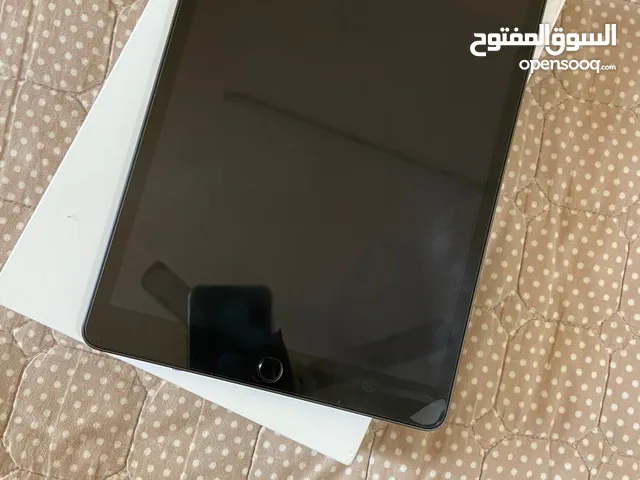 ايباد 9 جديد مع ضمان