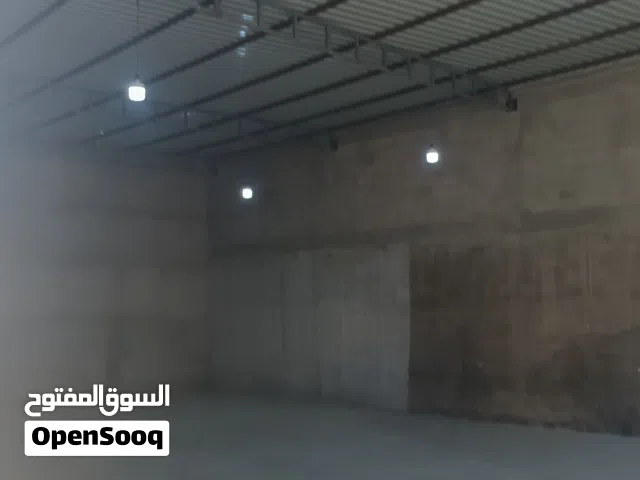 هنقر للايجار في عين زاره خلف شيل السدره