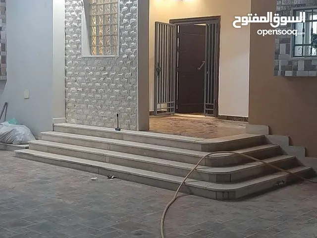 230 m2 4 Bedrooms Villa for Sale in Tripoli Abu Saleem