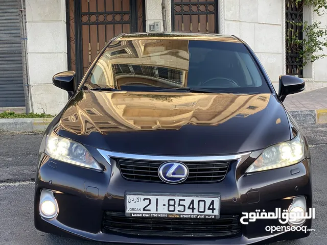 لكزس ct200موديل 2012فل كامل عدا الفتحه كاش او اقساط  ع الهويه