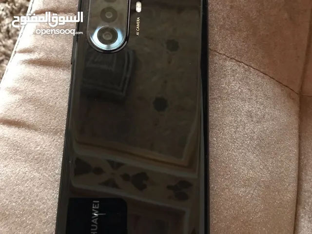Huawei nova Y70 128 GB in Al Dakhiliya