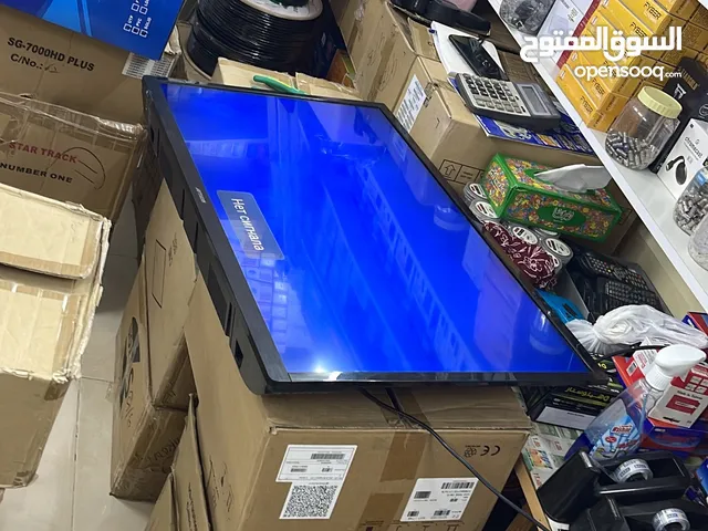 Aftron Smart 42 inch TV in Al Batinah