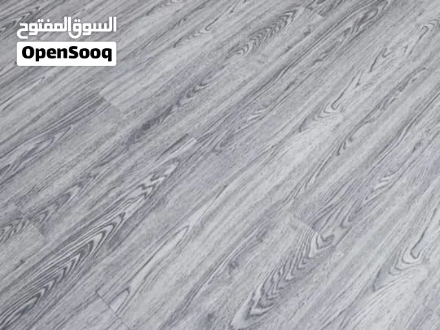 بلاط pvc ارضيات