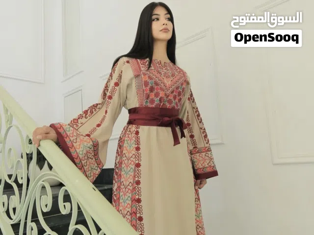ثوب جديد للبيع