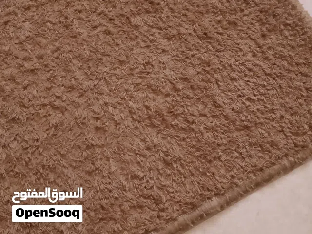 قطع دعاسات شاغي قطعتين سكني وقطعه وحده لون عسلي