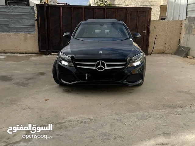 اصل غرغور عداد 70 الف موديل 2017 كراسي كهربا فتحة حساسات امامي خلفي اصطفاف ذاتي تحكم ستيرنج والعديد