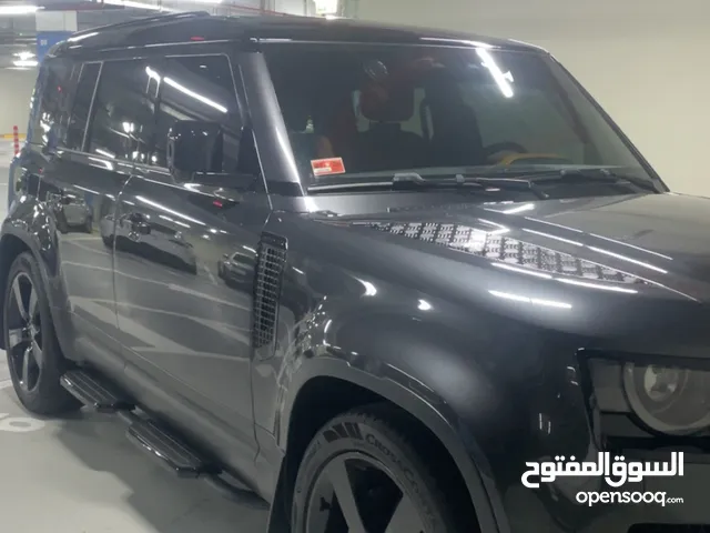 ديفندر 110كاربثيان 2023 ماشي 27 الف كيلو فقط