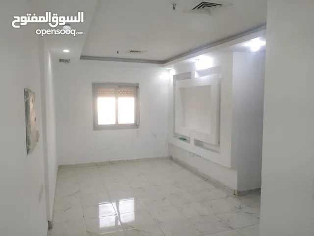 1000 m2 2 Bedrooms Apartments for Rent in Hawally Maidan Hawally