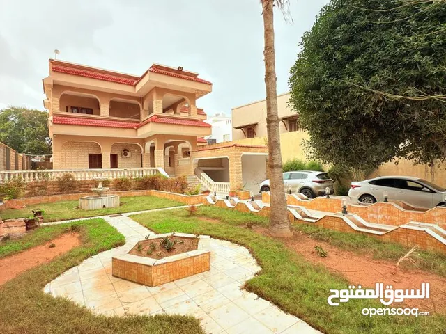 1000 m2 More than 6 bedrooms Villa for Rent in Tripoli Hai Alandalus