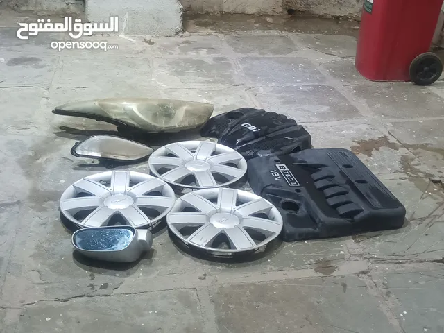 غراض سيارات للبيع
