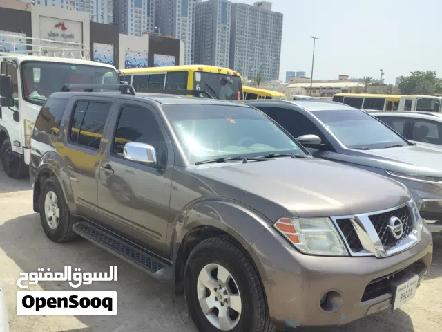 2008 نيسان باثفايندر SV